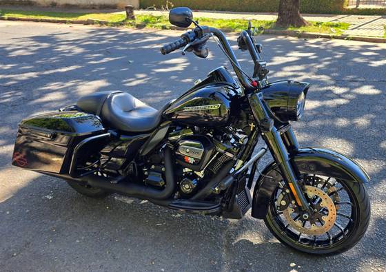 HARLEY-DAVIDSON ROAD KING SPECIAL HARLEY-DAVIDSON ROAD KING SPECIAL